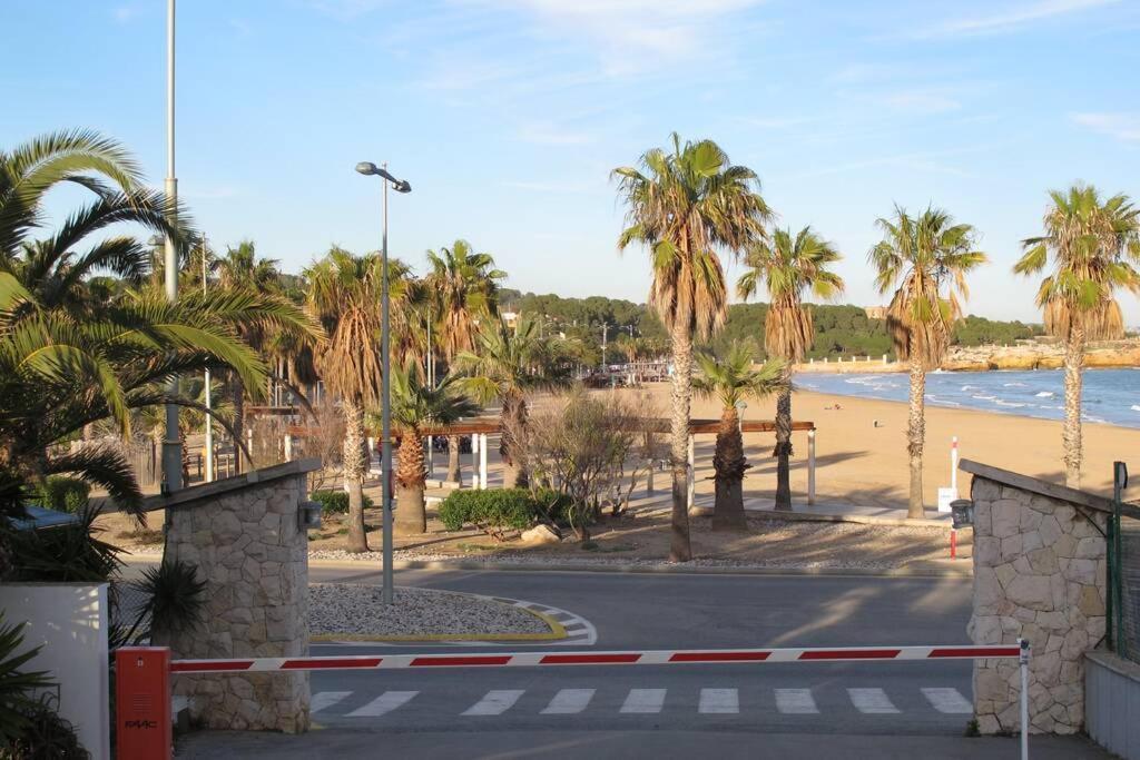 Apartment In Front Of Arrabassada Beach تاراغونا المظهر الخارجي الصورة