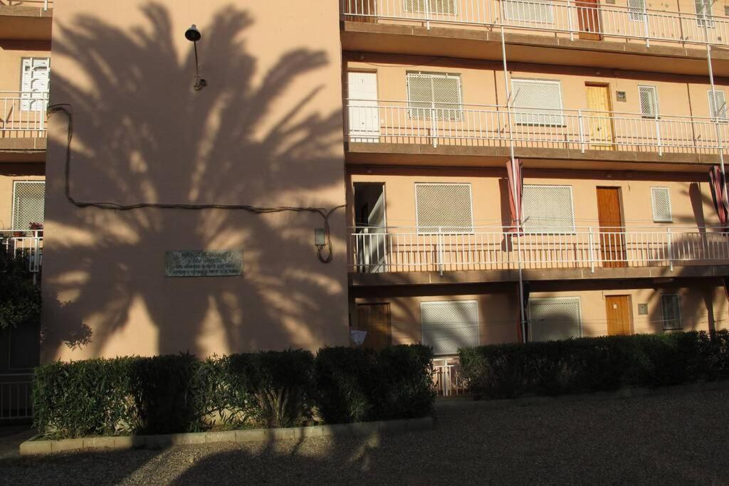 Apartment In Front Of Arrabassada Beach تاراغونا المظهر الخارجي الصورة