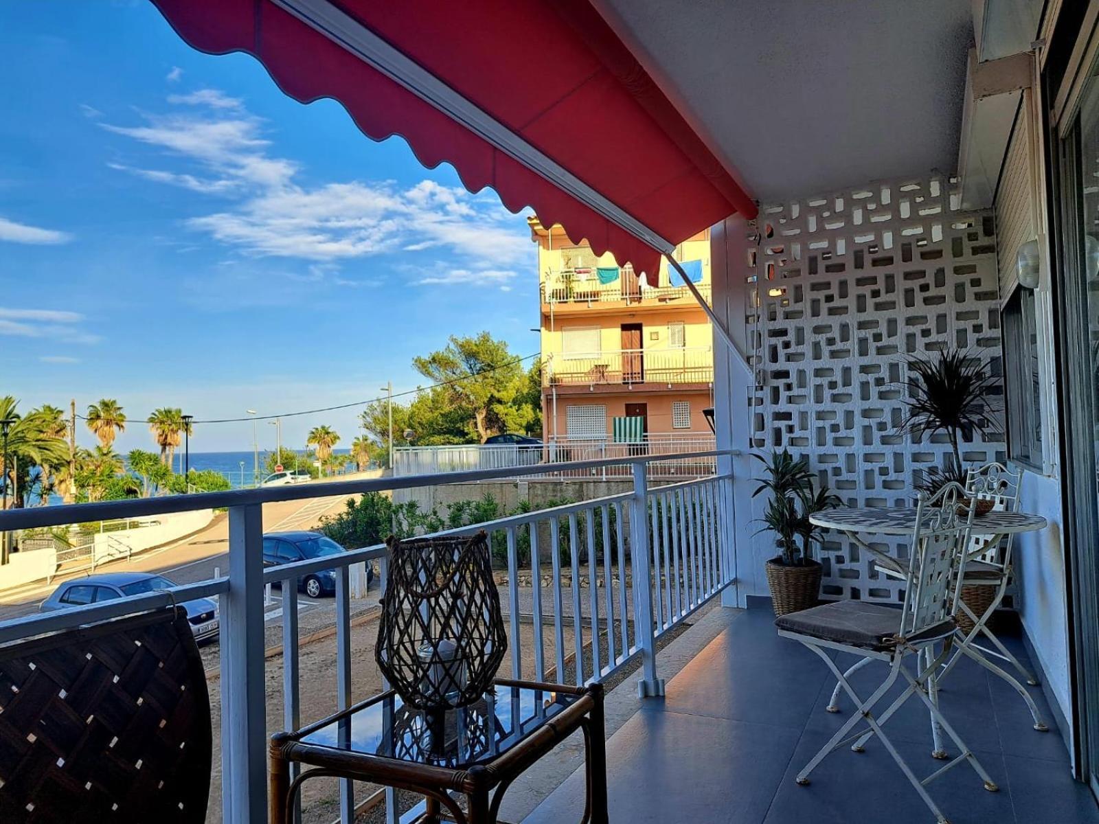 Apartment In Front Of Arrabassada Beach تاراغونا المظهر الخارجي الصورة